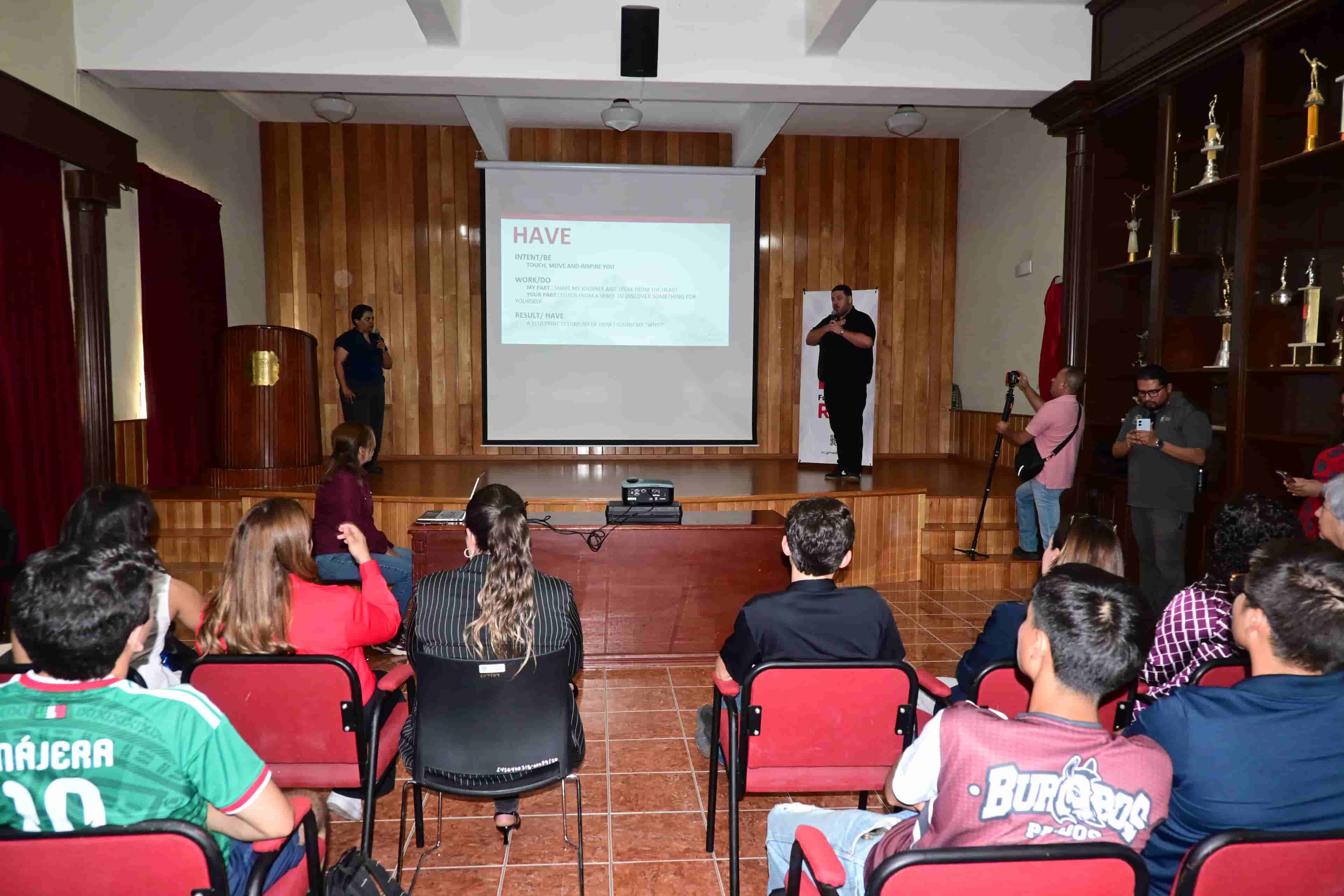 Imagen de artículo SE CELEBRA CON ÉXITO CONFERENCIA ADICCIONES OFRECIDA POR FUNDACIÓN RCG PARA ESTUDIANTES EN EL TECNM-SALTILLO 