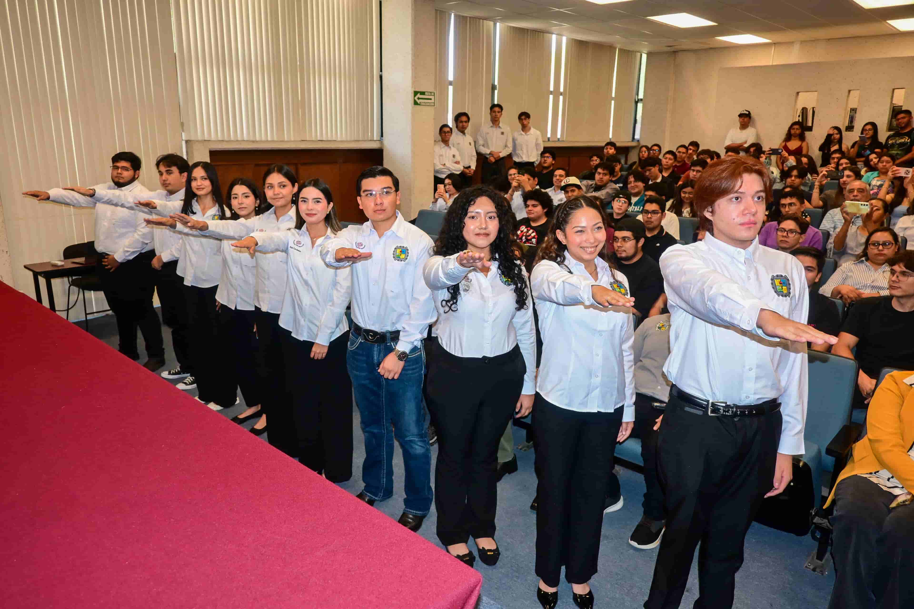 Imagen de artículo TOMA POSESIÓN NUEVA MESA DIRECTIVA 2026 DEL CAPÍTULO ESTUDIANTIL DE SISTEMAS COMPUTACIONALES